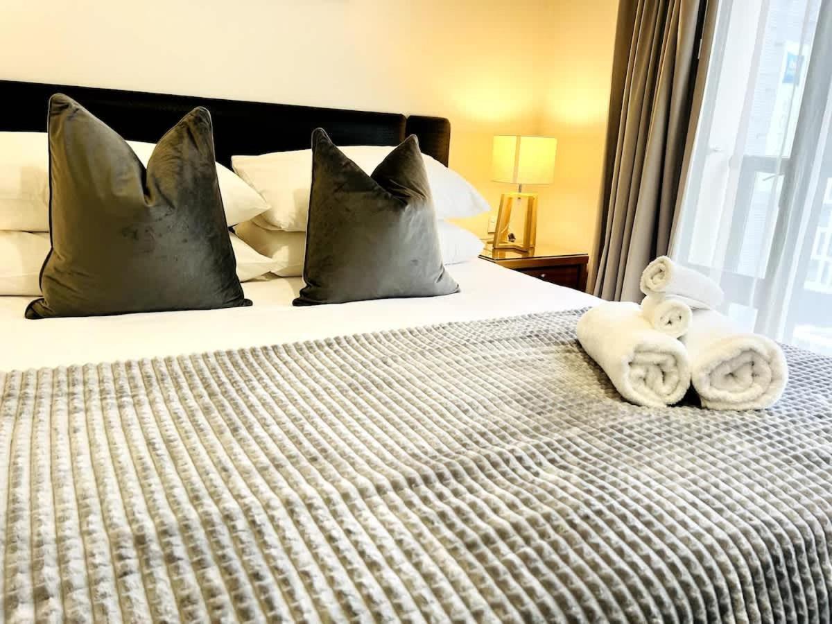 Highrise Studio Apartment W/ Ac, Pool & Gym In Auckland Cbd Extérieur photo